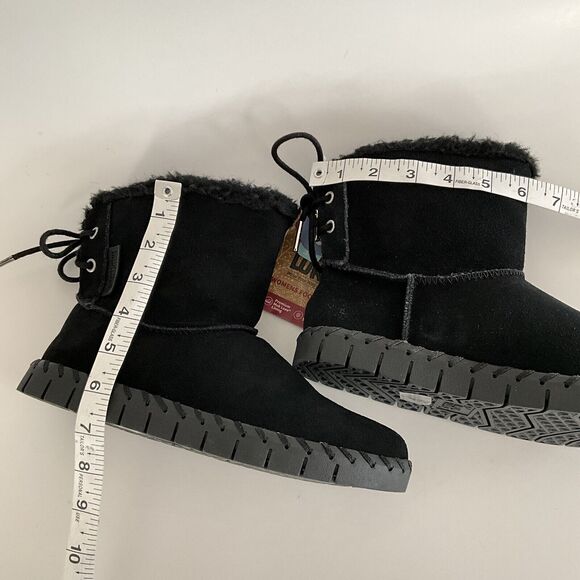 Muk Luks Short Boots Women 6.5M Black Suede Water Repellent Memory Foam Comfort - Picture 5 of 12